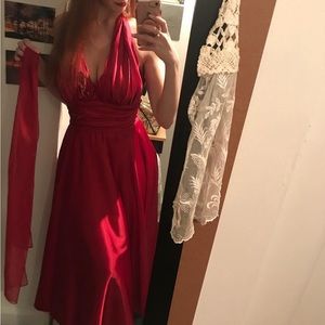 Red Marylin Monroe gown!